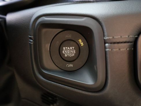 New 2026 Jeep Gladiator Mojave AWD/4WD image 31