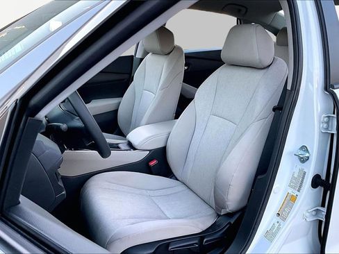 Used 2025 Honda Accord LX image 17