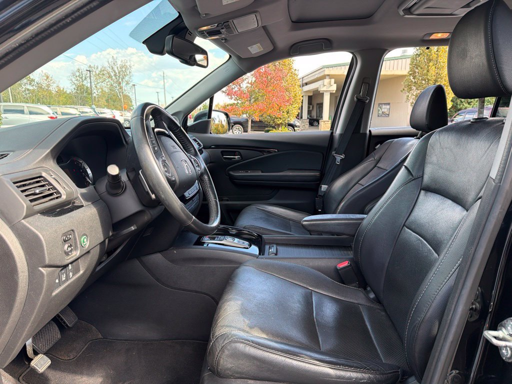 Used 2017 Honda Pilot Elite image 14