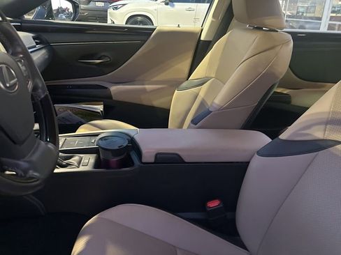 Used 2019 Lexus ES 350 image 10