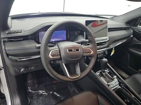 New 2026 Jeep Compass Limited image 21