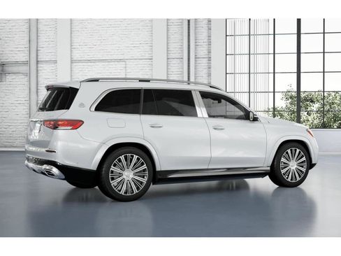 New 2026 Mercedes-Benz Maybach GLS 600 4MATIC image 17