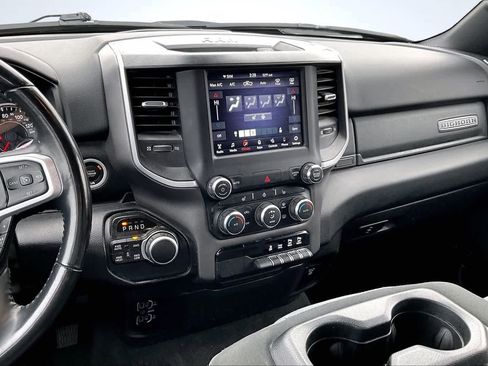 Used 2021 RAM 1500 Big Horn image 16