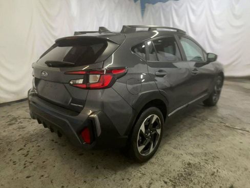 Used 2024 Subaru Crosstrek 2.5i Limited image 8