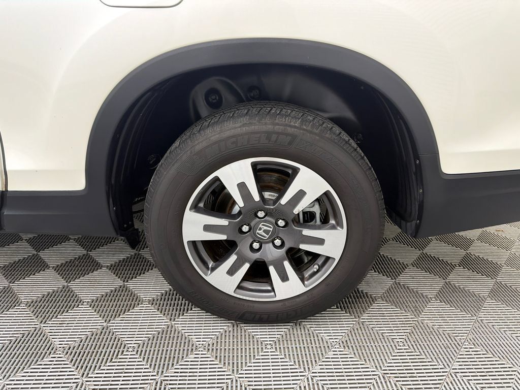 Used 2017 Honda Ridgeline RTL-T image 20