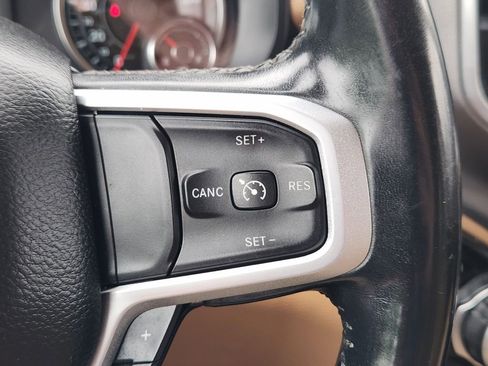 Used 2019 RAM 1500 Big Horn AWD/4WD image 29
