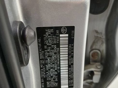 Used 2019 Toyota Camry SE FWD image 16