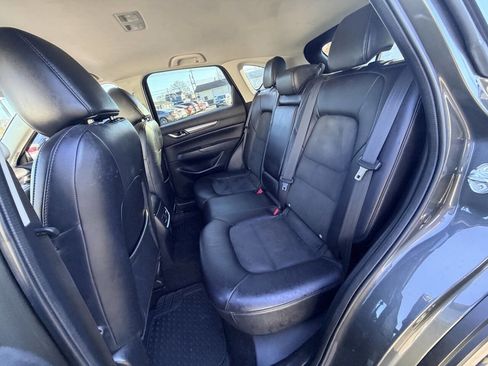 Used 2017 MAZDA CX-5 Touring image 28