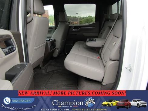 Used 2025 GMC Sierra 1500 SLT w/ SLT Premium Plus Package AWD/4WD image 11