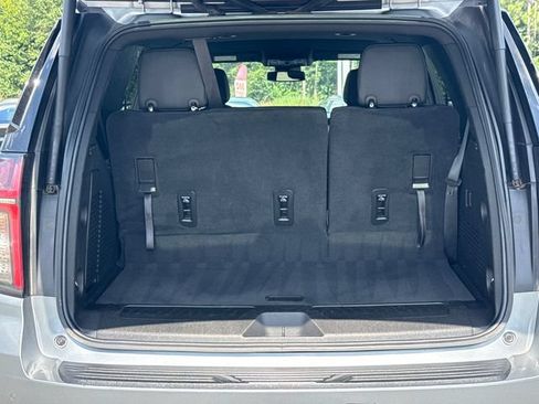 Used 2024 Chevrolet Tahoe LT RWD image 18