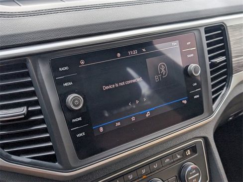 Used 2021 Volkswagen Atlas Cross Sport SE image 20