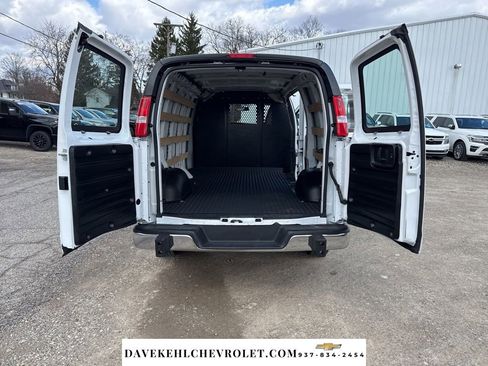 Used 2024 GMC Savana 2500 w/ Driver Convenience Package RWD image 23