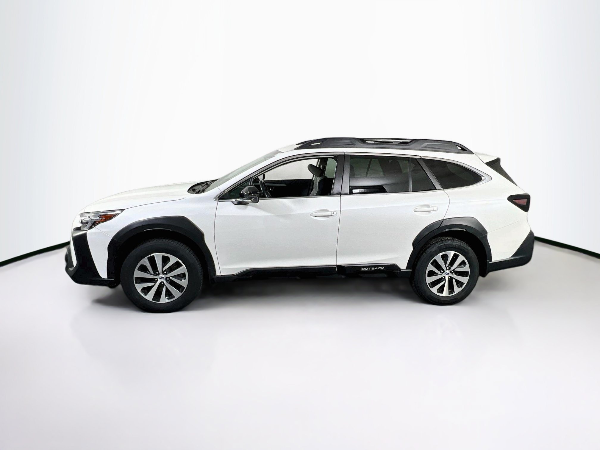 Used 2023 Subaru Outback Premium AWD/4WD image 8