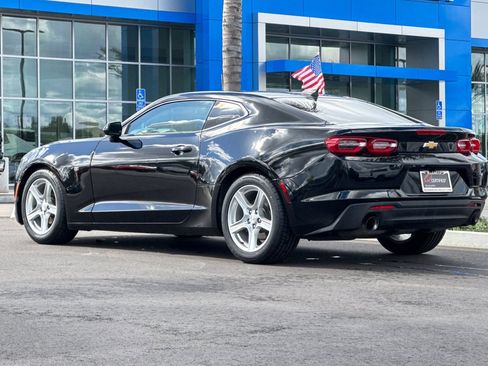 Used 2020 Chevrolet Camaro LT image 6