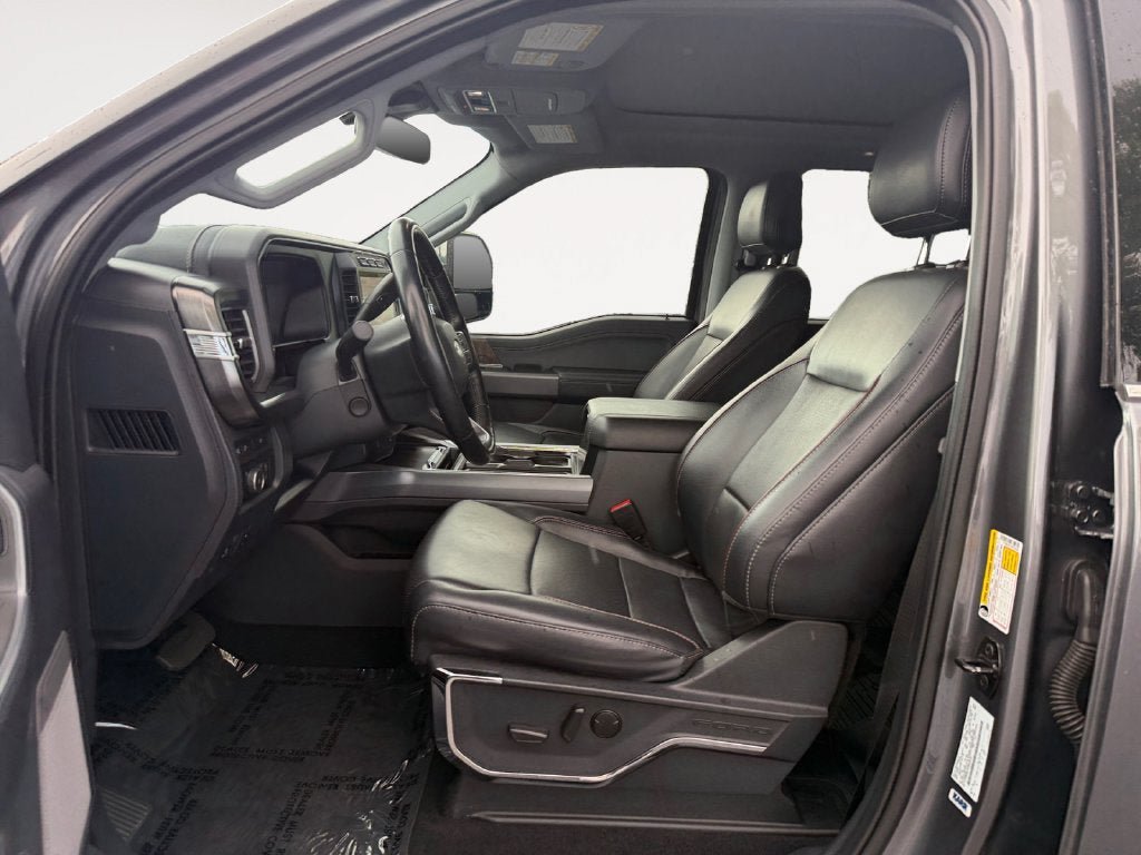 Used 2023 Ford F350 Lariat w/ Chrome Package AWD/4WD image 7
