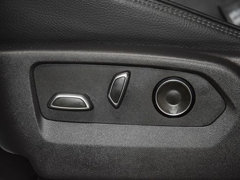 Used 2024 GMC Sierra 1500 Denali AWD/4WD image 41