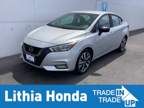 Used 2020 Nissan Versa SR FWD image 1