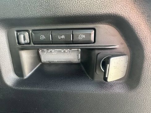 Certified 2025 Ford Explorer ST AWD/4WD image 26