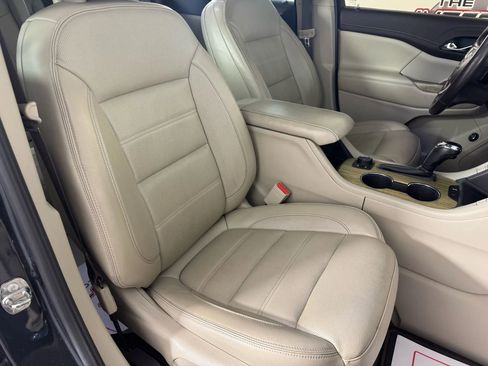 Used 2019 GMC Acadia Denali w/ Technology Package image 35