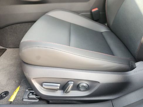 New 2026 Toyota Prius Plug-In Hybrid FWD image 21