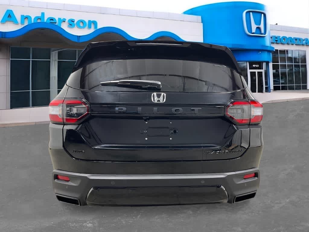 New 2026 Honda Pilot Black Edition image 4