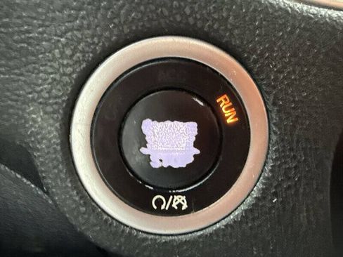 Used 2018 Dodge Charger R/T RWD image 31
