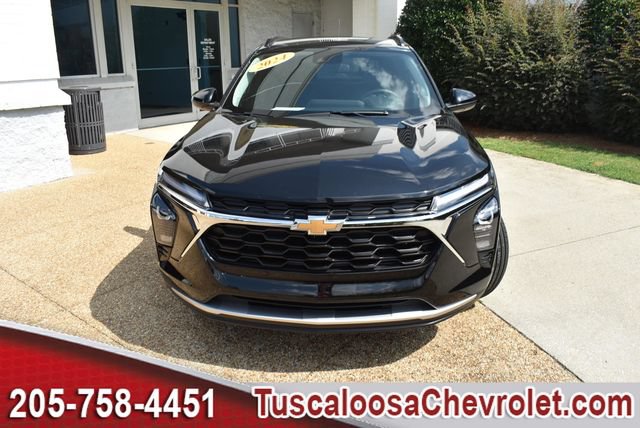 Certified 2024 Chevrolet Trax LT w/ Driver Confidence Package FWD image 4