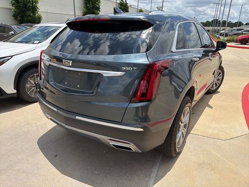 Used 2021 Cadillac XT5 Premium Luxury w/ LPO, Floor Liner Package FWD image 3