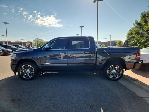 Used 2020 RAM 1500 Limited AWD/4WD image 9