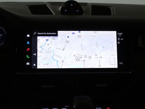 Used 2022 Porsche Cayenne GTS image 23