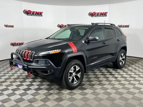 Used 2018 Jeep Cherokee Trailhawk w/ Quick Order Package 27L image 5