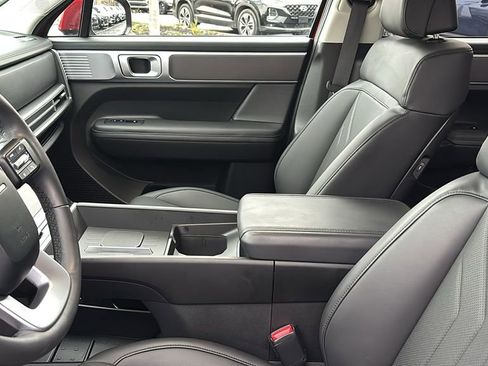 Used 2025 Hyundai Santa Fe SEL image 24