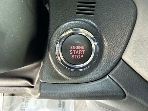 Certified 2025 Subaru Outback Onyx Edition w/ Popular Package #2 image 32