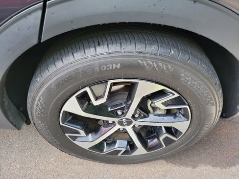 Certified 2024 Kia Sportage EX FWD image 7