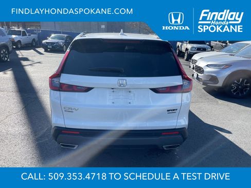 Used 2023 Honda CR-V Sport Touring image 3