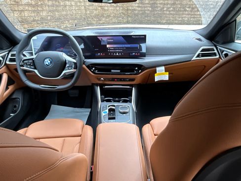New 2026 BMW i4 xDrive40i w/ Driving Assistance Package image 9