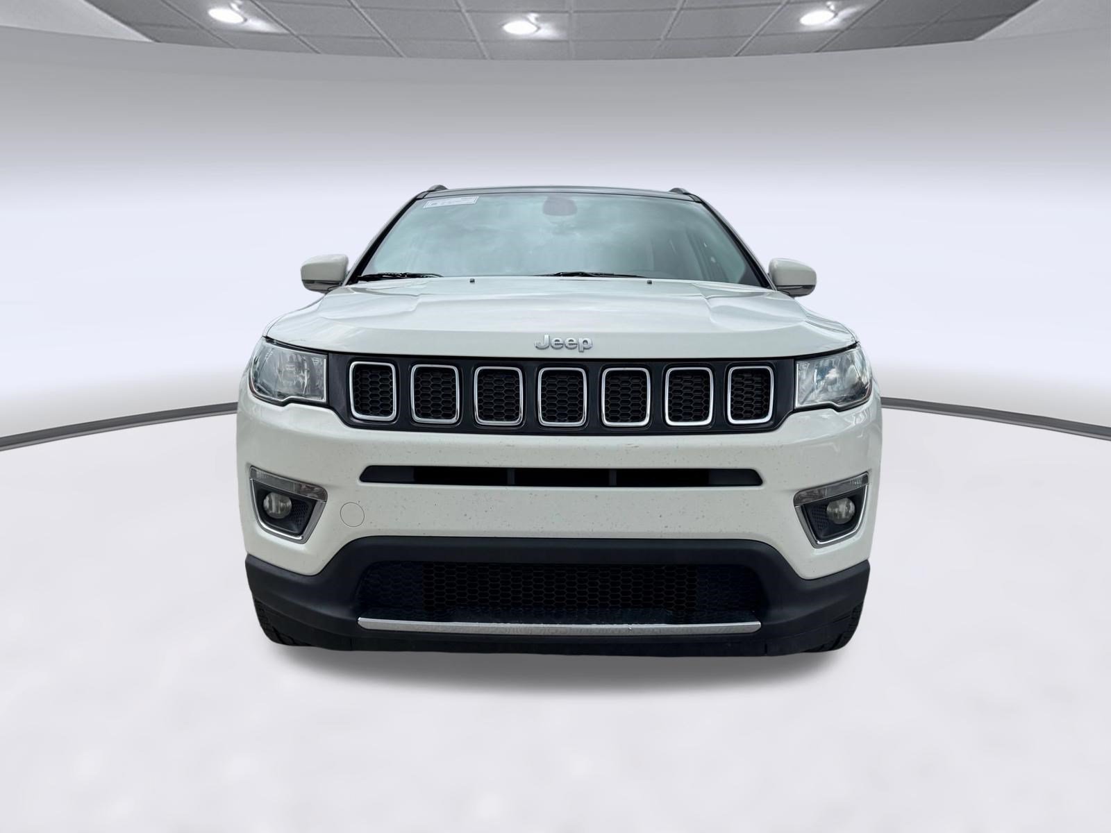 Used 2018 Jeep Compass Limited w/ Navigation Group AWD/4WD image 6