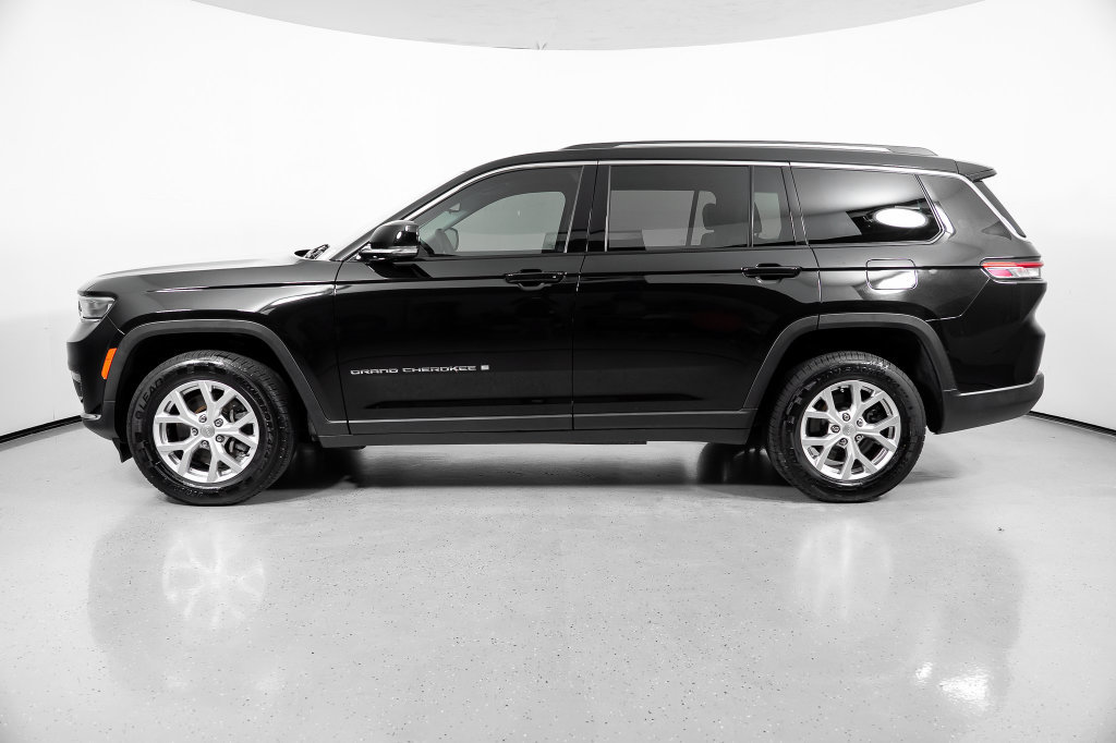 Used 2021 Jeep Grand Cherokee L Limited AWD/4WD image 11