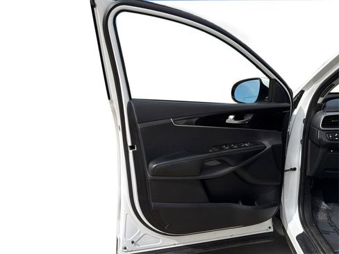 Used 2020 Kia Sorento EX image 21