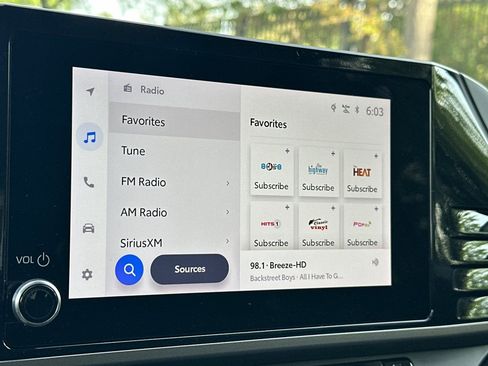 Used 2025 Toyota Camry LE image 26
