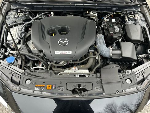 Used 2022 MAZDA MAZDA3 s image 26