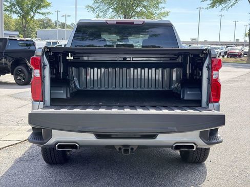 Used 2023 Chevrolet Silverado 1500 RST w/ Z71 Off-Road Package AWD/4WD image 31