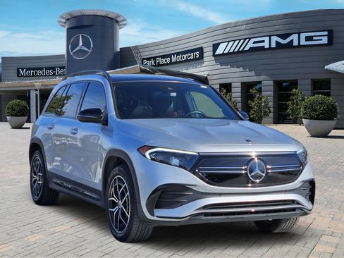 Certified 2023 Mercedes-Benz EQB 300 4MATIC image 2