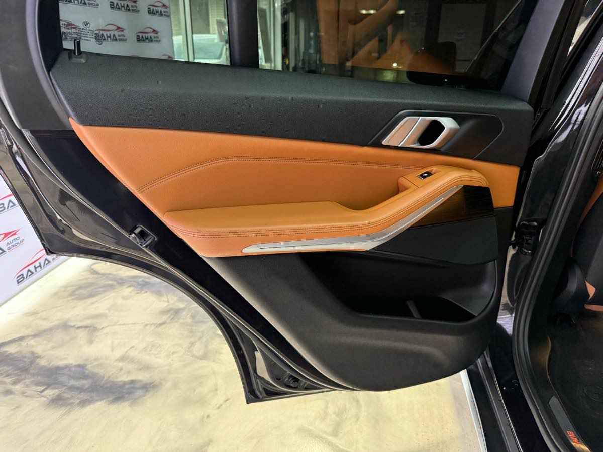 Used 2019 BMW X5 xDrive40i AWD/4WD image 46