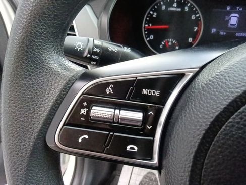 Used 2023 Kia Seltos LX AWD/4WD image 18