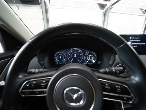 Used 2024 MAZDA CX-90 Plug-In Hybrid w/ Premium Pkg AWD/4WD image 15