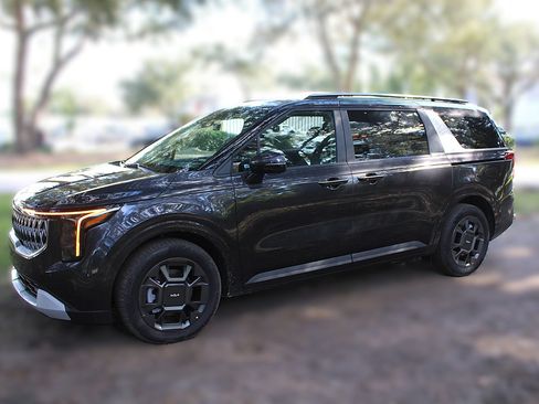 New 2026 Kia Carnival EX FWD image 21