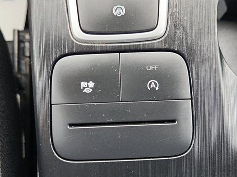 Used 2025 Ford Escape ST-Line image 24