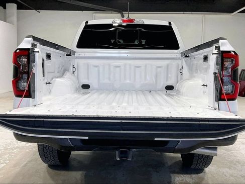 Used 2025 Ford Ranger XLT w/ Equipment Group 301A High RWD image 33