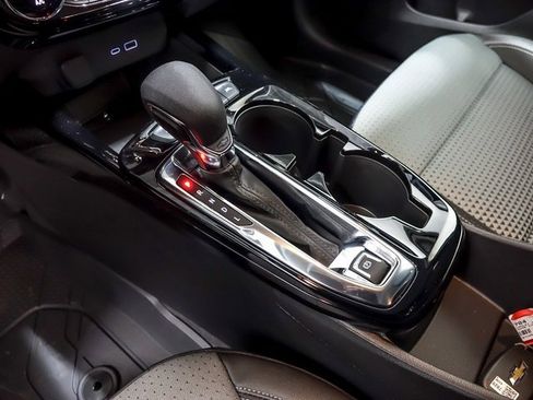 New 2026 Chevrolet Trax LT w/ Driver Confidence Package image 18